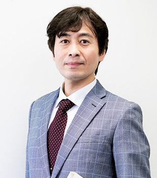 鴨居　陽介