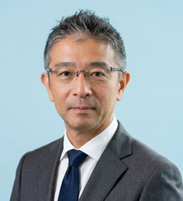 堀　靖和