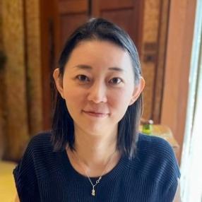 井上　裕美子
